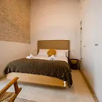 Stylish Designer Duplex-3Beds 2Baths-Puerta Carmona Centro
