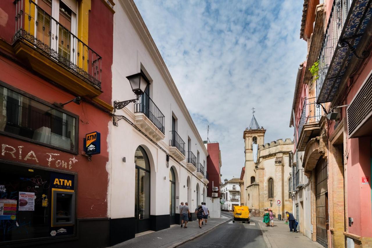 Apartment Stylish Designer Duplex-3beds 2baths-puerta Carmona Centro